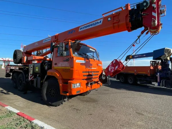 Автокран Клинцы КС-55729-5К-3 на шасси КамАЗ 43118