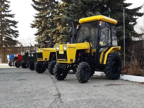 Мини-трактор Уралец ЗЛ-250
