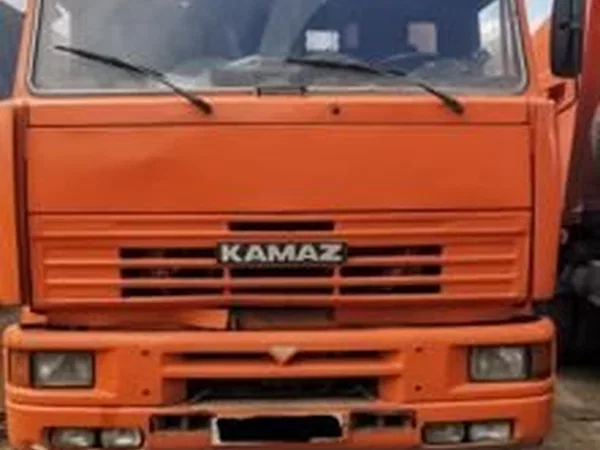 Самосвал КамАЗ 6520