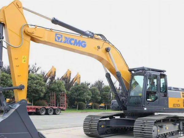 Гусеничный экскаватор XCMG XE370CA