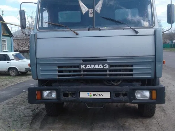 Седельный тягач КамАЗ 5320
