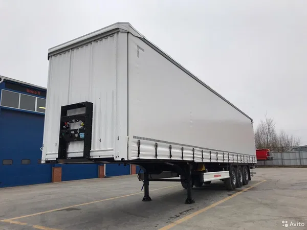 Тентованный полуприцеп Kassbohrer Maxima
