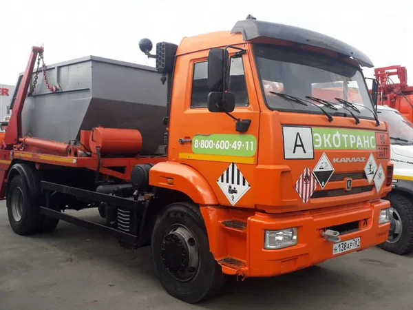 Бункеровоз КОММАШ Арзамас КО-440А1 на шасси КамАЗ 43253