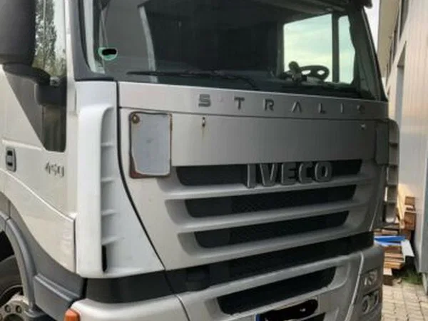 Седельный тягач IVECO Stralis