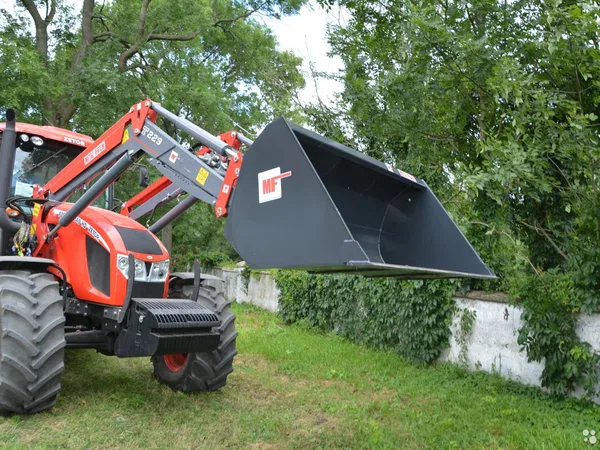 Навесной погрузчик (КУН) Metal-Fach T-229