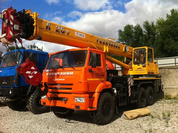 Автокран Галичанин КС-55713-5В-4 (ОВОИД) на шасси КамАЗ 43118