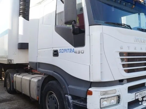 Седельный тягач Iveco Stralis AS430