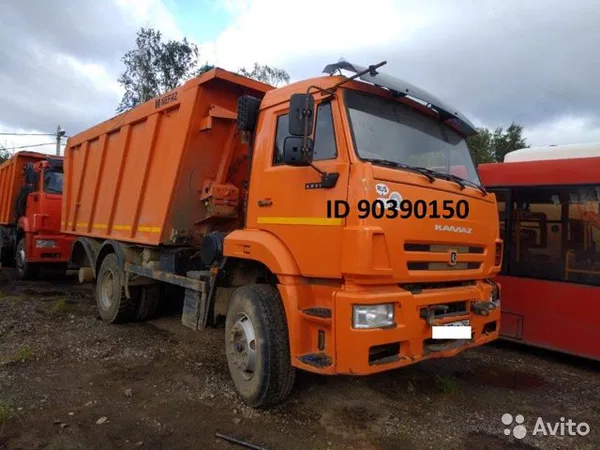 Самосвал КамАЗ 6520