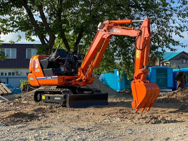 Мини-экскаватор Hitachi EX15