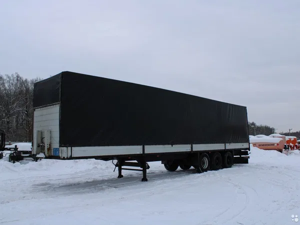 Тентованный полуприцеп Schmitz Cargobull SPR24