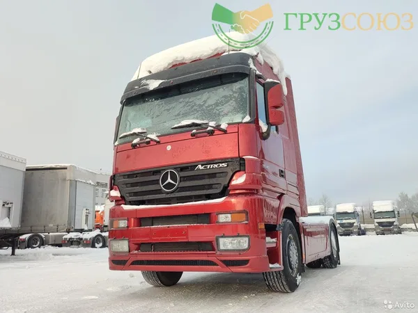 Седельный тягач Mercedes-Benz Actros 1840