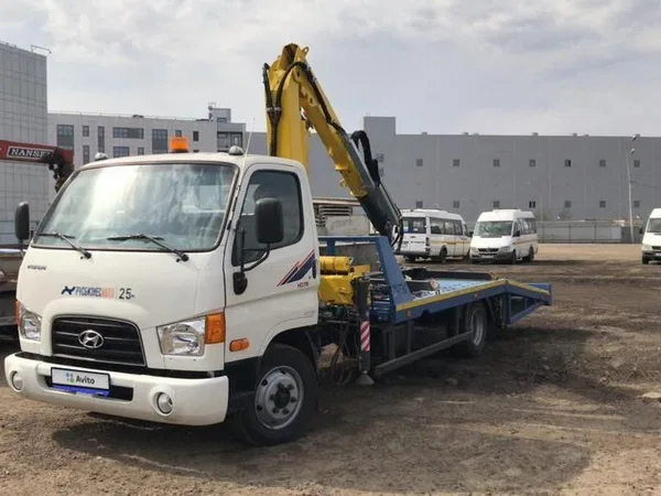 Эвакуатор Hyundai HD78 с КМУ
