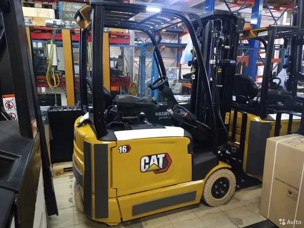 Вилочный электропогрузчик Caterpillar EP16ACNT