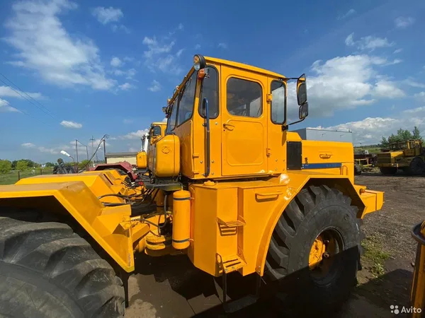 Трактор Кировец К 700