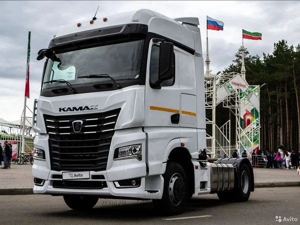 Седельный тягач КамАЗ 54901-004-92