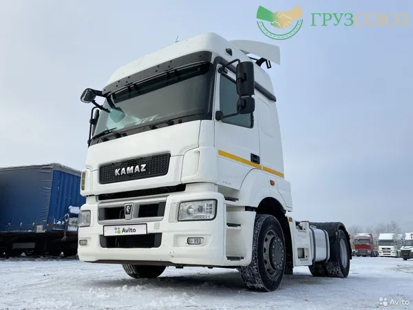 Седельный тягач КамАЗ 5490