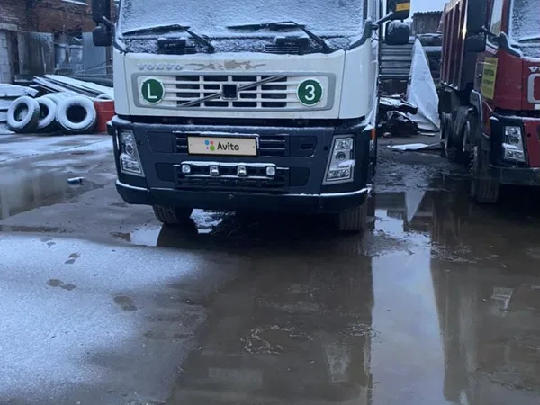 Самосвал Volvo FM 9