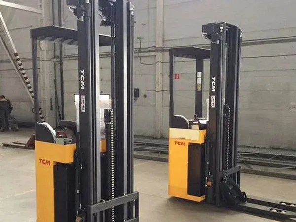 Штабелер TCM SRO160