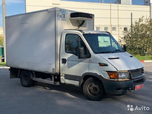 Рефрижераторный фургон Iveco Daily 2.3 D MT