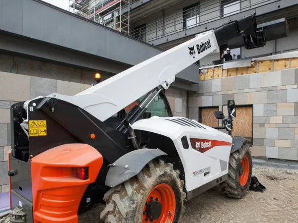 Телескопический погрузчик Bobcat T35.140S