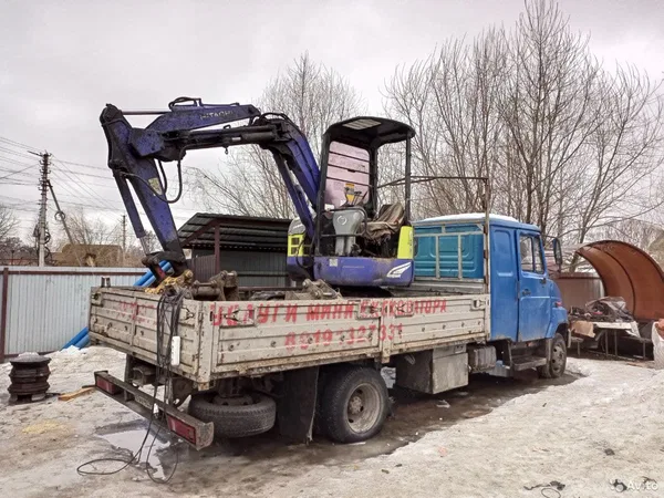 Мини-экскаватор Hitachi EX30