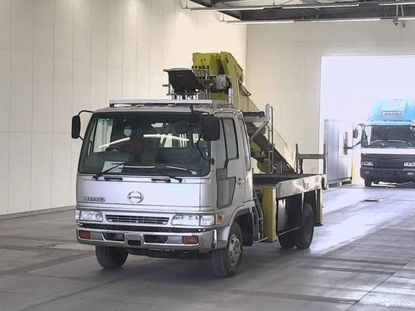 Бурильно-крановая машина Aichi D706 на шасси Hino Ranger
