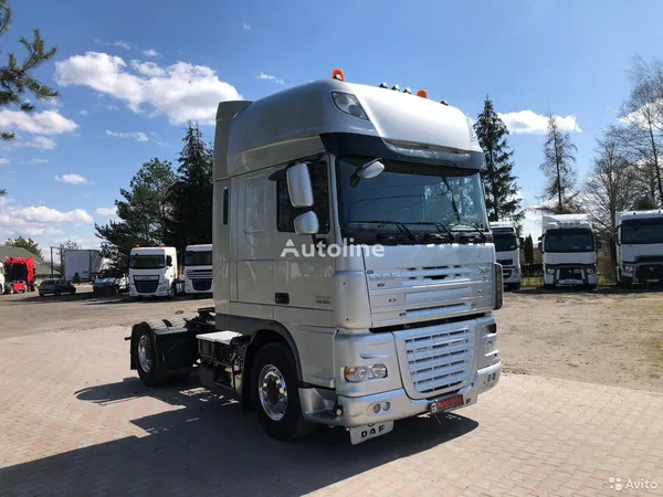 Седельный тягач DAF XF