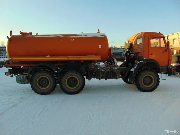 Ассенизатор КамАЗ 43118