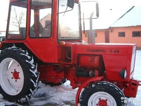Трактор Т-25