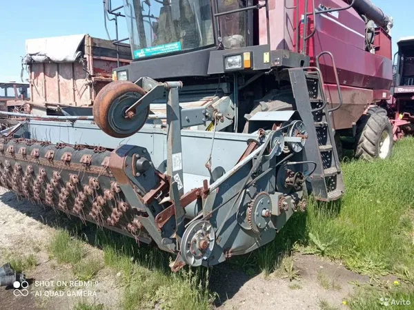Зерноуборочный комбайн Палессе GS1218