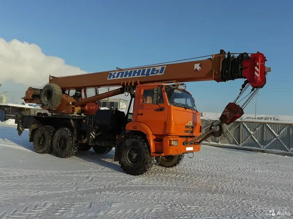 Автокран Клинцы КС-55713-5К-3 на шасси КамАЗ 43118