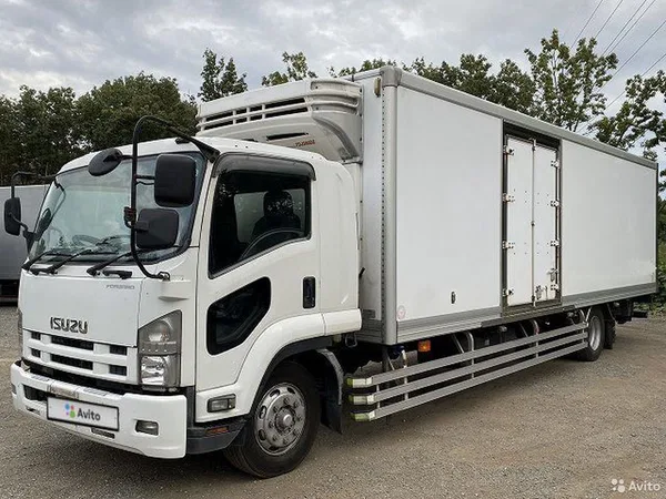 Рефрижератор Isuzu Forward (F-Series)
