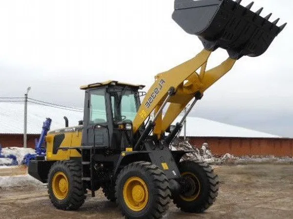 Фронтальный погрузчик Foton Lovol FL935E-II
