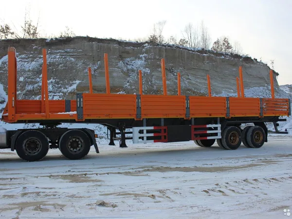 Бортовой полуприцеп AMUR LYR9500JSR