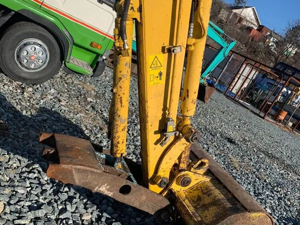 Мини-экскаватор Komatsu PC55-MR3
