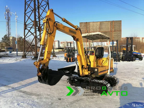 Мини-экскаватор Yanmar YB25