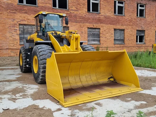 Фронтальный погрузчик SDLG LinGong L968F