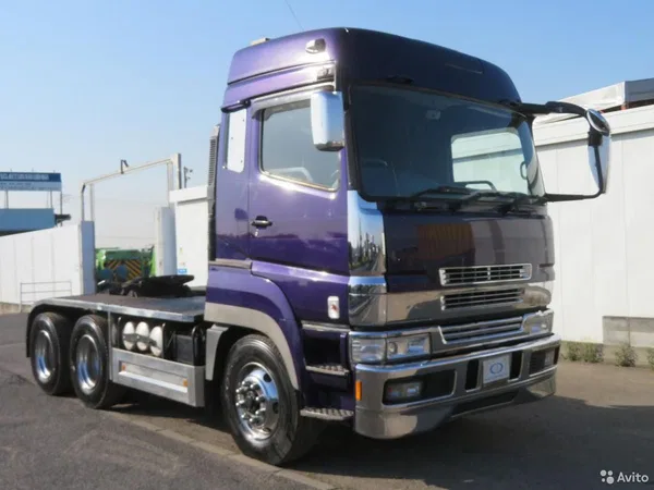 Седельный тягач Mitsubishi Fuso Super Great