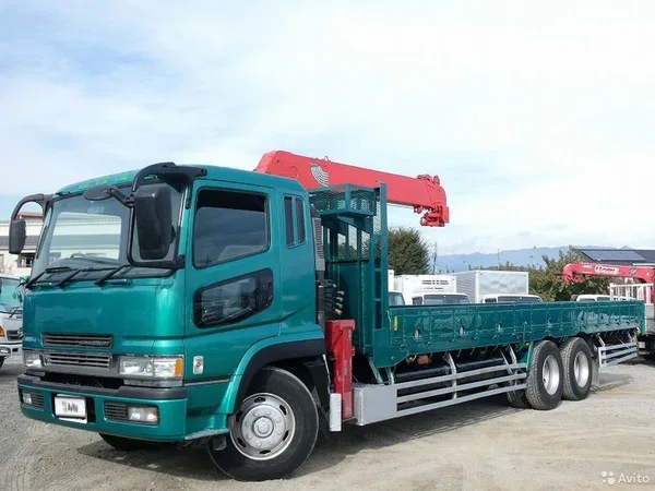 Бортовой грузовик с КМУ Mitsubishi Fuso Super Great