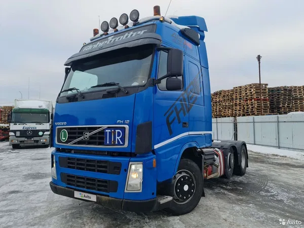 Седельный тягач Volvo FH12