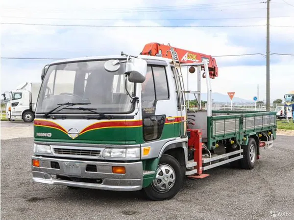 Бортовой грузовик с КМУ HINO 500 (Ranger)