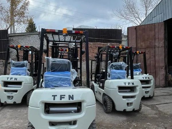 Вилочный погрузчик TFN CPCD20-AG2