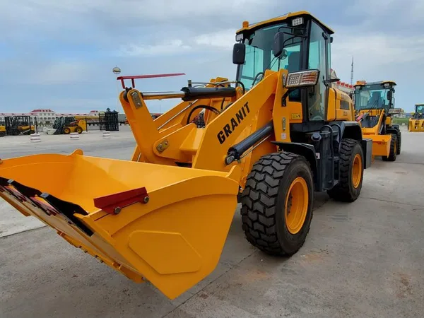 Фронтальный погрузчик Granit ZL28