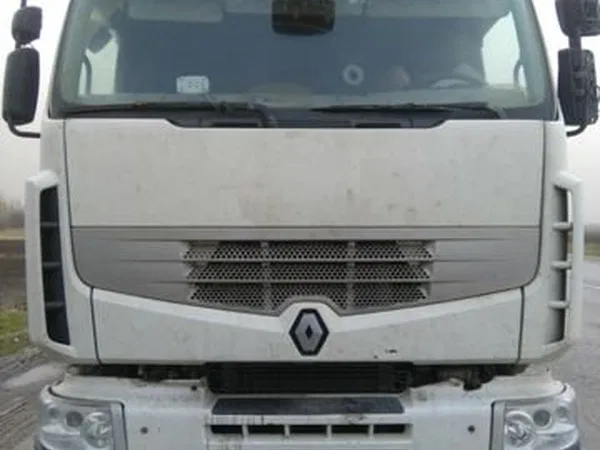 Седельный тягач Renault Premium 440.26Т