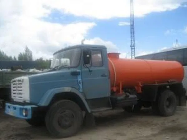 Ассенизатор ЗИЛ 433102
