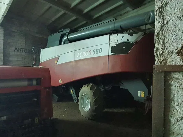 Зерноуборочный комбайн Ростсельмаш ACROS 580