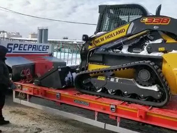 Гусеничный мини-погрузчик New Holland C338