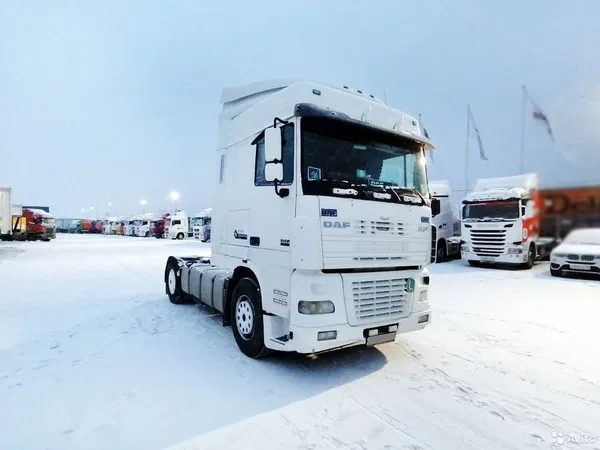 Седельный тягач DAF XF 95.430