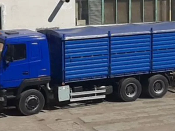 Самосвал МАЗ 65012J