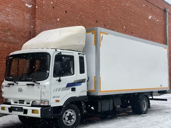 Грузовой фургон Hyundai Gold